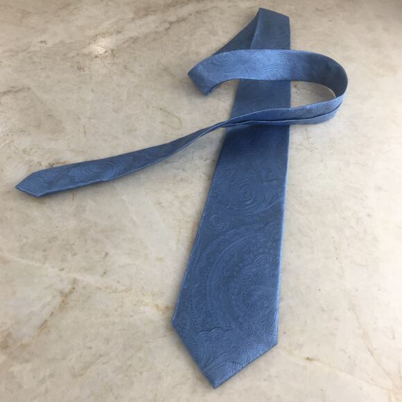 JoS. A. BANK BLUE TONE ON TONE ALL SILK NECKTIE - Picture 1 of 13